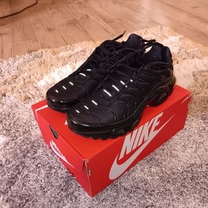 Nike Air Max Plus Youth Grade School